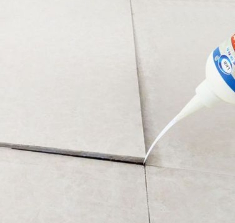 张家口瓷砖空鼓维修公司分享卫生间瓷砖脱落的原因可能有以下几点